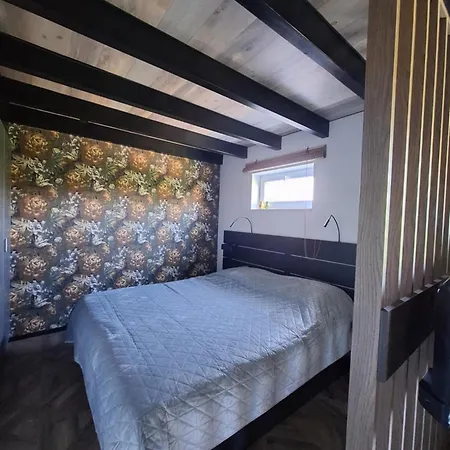 ベッド・アンド・ブレックファスト Ut Hofke Stein